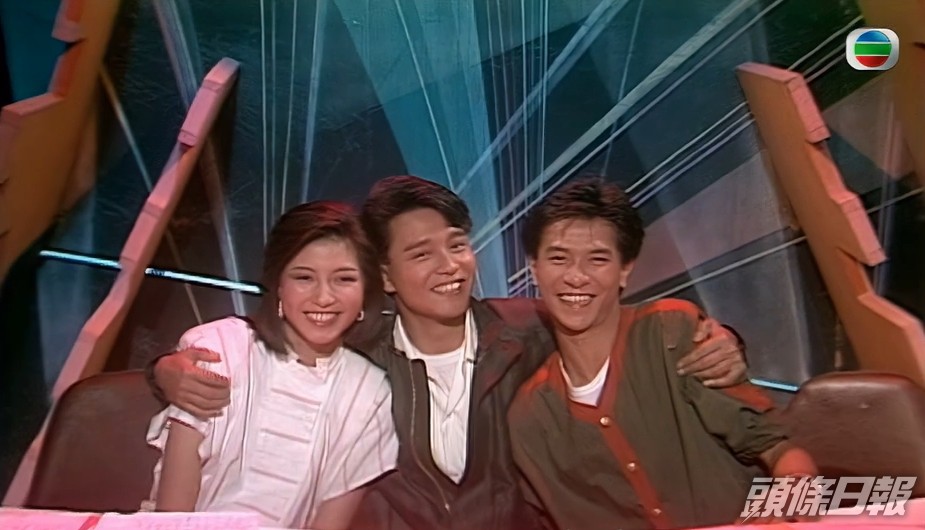 鍾保羅在1985年轉投無線，主力做主持、司儀工作，曾經訪問過昔日好柏檔張國榮。